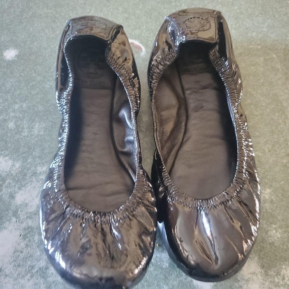 Tory Burch Eddie Black Patent Leather Ballet Flats sz 7